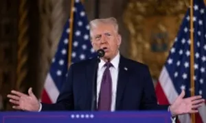 Ông Trump đề nghị tòa tối cao can thiệp vụ án 'chi tiền bịt miệng' Ông Trump đề nghị tòa tối cao can thiệp vụ án 'chi tiền bịt miệng'