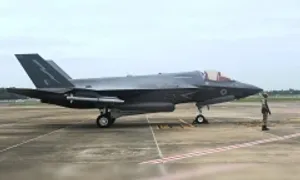 Tiêm kích F-35 Anh mắc kẹt nhiều ngày ở sân bay Ấn Độ