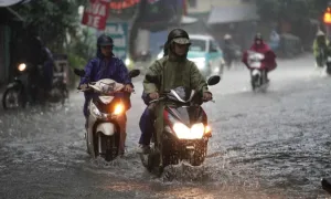 Hà Nội mưa to, nhiều nơi miền Bắc ngập lụt